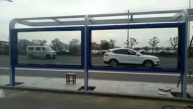 百耀定制案例：宁波公交候车亭安装中